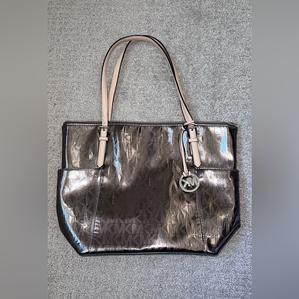 Michael Kors Jet Set Tote